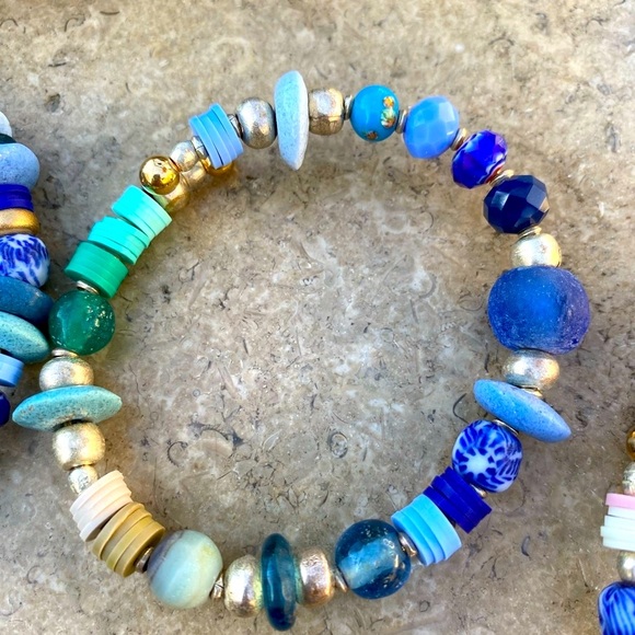3 piece Handmade bracelet set, in beachy blues. African glass beads. - Picture 4 of 13